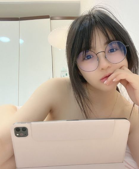 日韩免费视频网站_蓝光电影在线观看