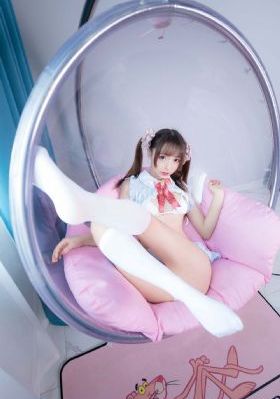 动漫女被黄漫扒衣_BD韩语高清免费观看
